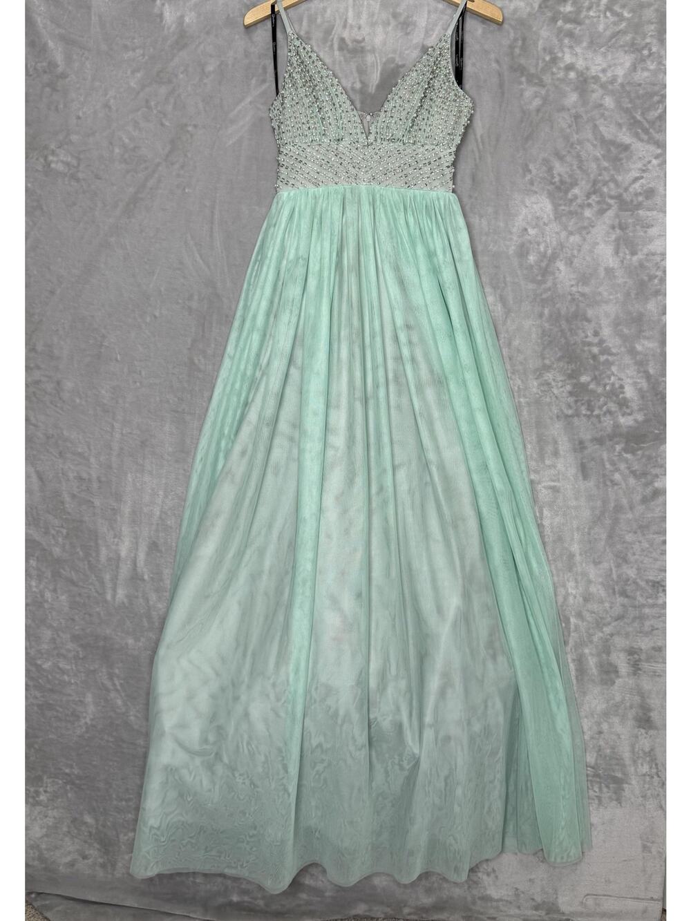 Speechless Dress Womens Size 5 Light Green Beaded Formal Gown Prom Maxi Tulle